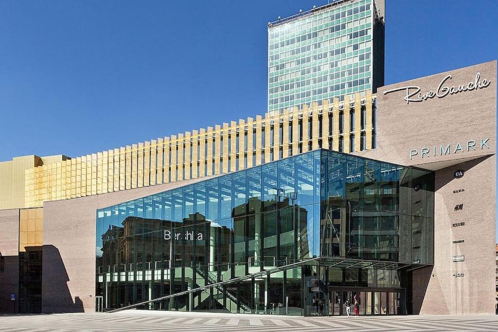 Rive Gauche F Centre - Gare - Aeroport *