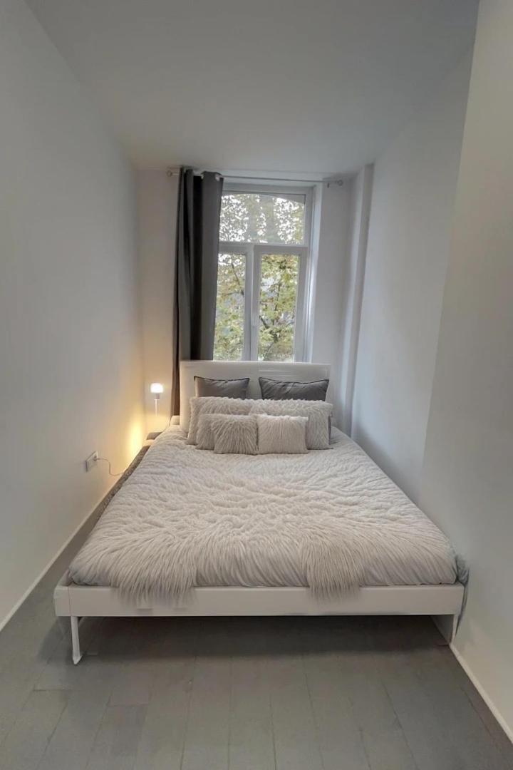 Rive Gauche F Centre - Gare - Aeroport Appartement Charleroi